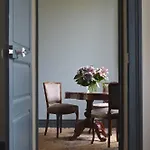 Couette-café Château De Baylac Bugnein