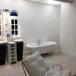 Château De Baylac 4* Bugnein