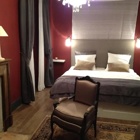 Chateau De Baylac Bugnein