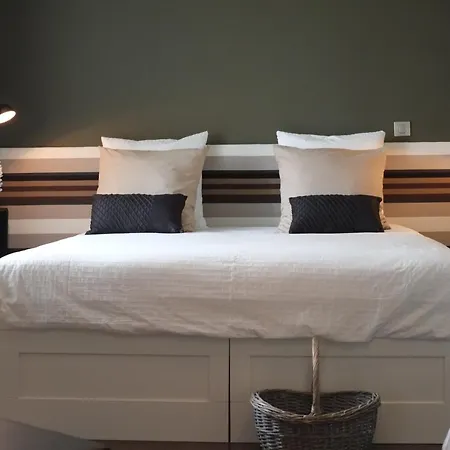 Bed & Breakfast Chateau De Baylac Bugnein