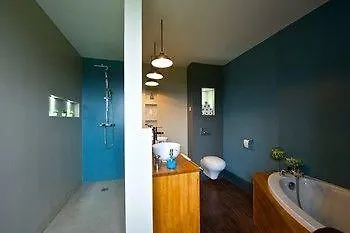 Chateau De Baylac فندق مبيت وإفطار 4*