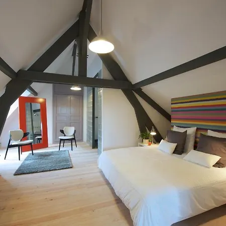 Chateau De Baylac Bugnein