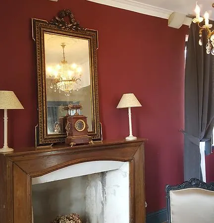 Chateau De Baylac فندق مبيت وإفطار 4*