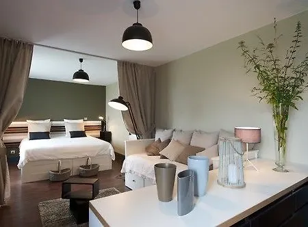 Chateau De Baylac 4*