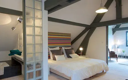 Chateau De Baylac Bugnein