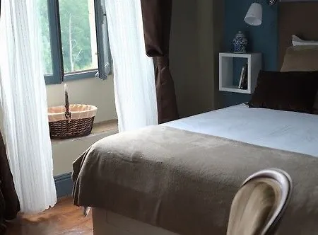 Chateau De Baylac 4*