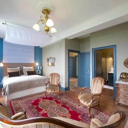 Chateau De Baylac Bugnein