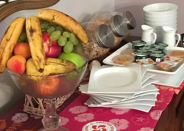 Chateau De Baylac Bugnein