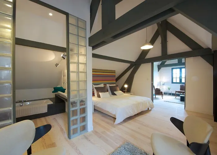 Chateau De Baylac Отель типа 